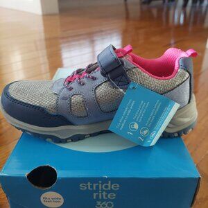 New Stride Rite 360 Girls Artin 2.0 Sneaker - Size 12.5M